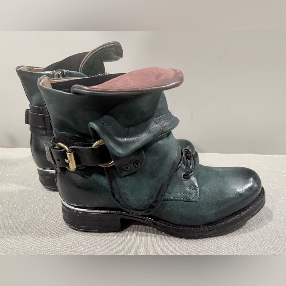 NIB- A.S.98 Simon Teal Green (kinda looks Emerald to me). Size 37. (US 6.5-7) - Picture 4 of 6